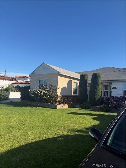 724 W 109th Los Angeles CA 90044