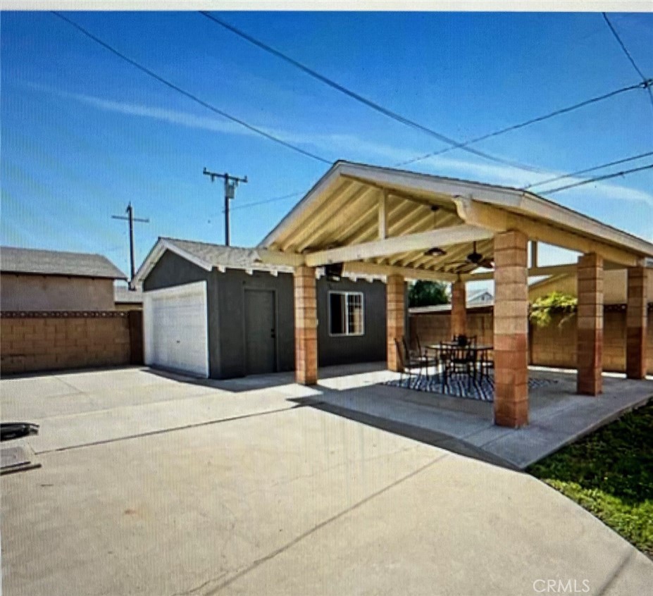 Newly renovated UNFURNISHED 3-bedroom, 2-bathroom home in a nice community, situated directly across from Irwindale Park. Refinished original hardwood floors in the main living area. Brand new carpet and wood blinds in the bedrooms. Freshly painted, new light fixtures, new kitchen with painted cabinets, quartz countertops and new hardware. Spacious covered patio with ceiling fans.