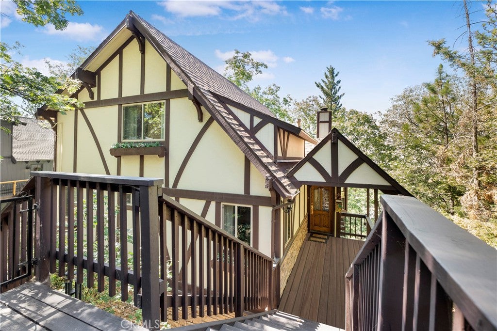 28992 Banff Dr