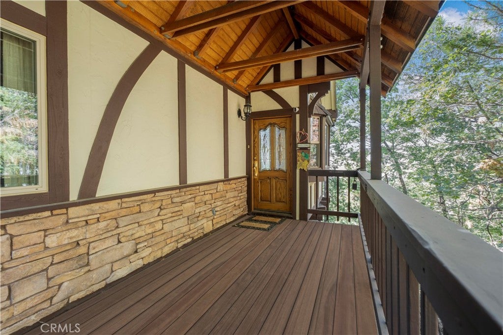 28992 Banff Dr