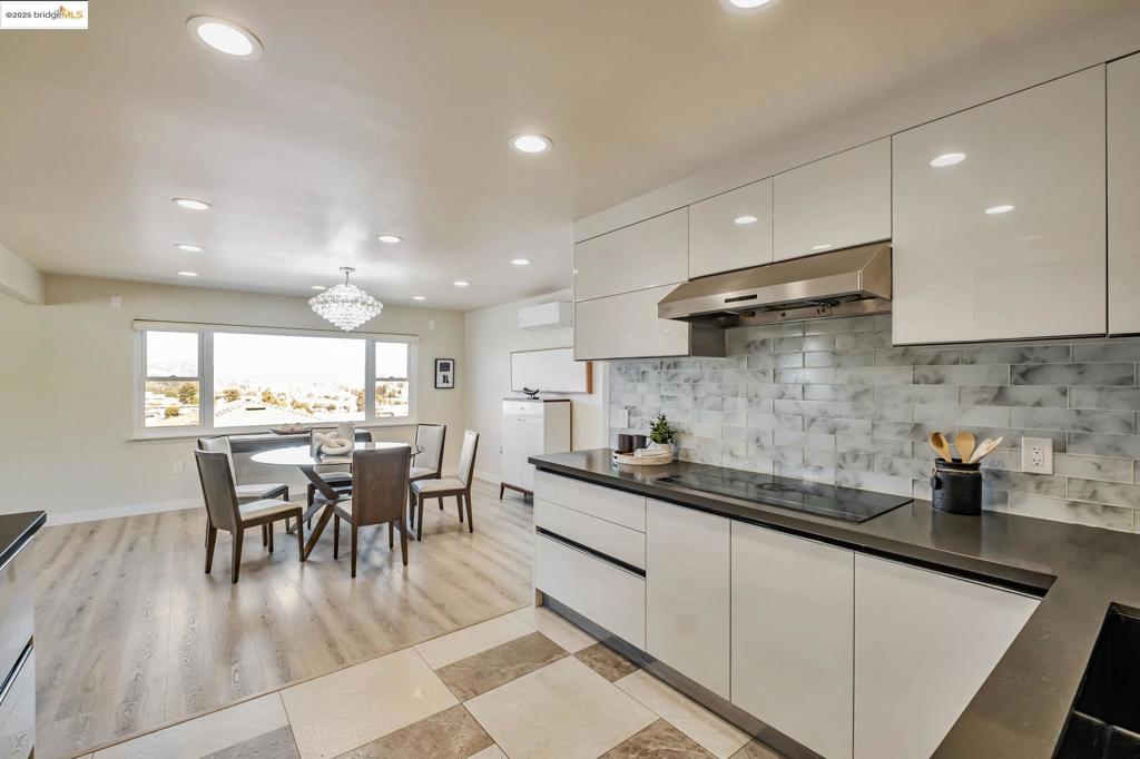 CASTRO VALLEY - Residential