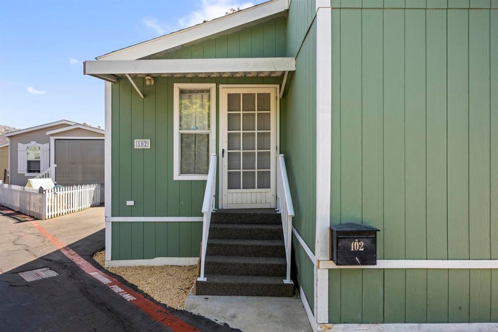 9902 Jamacha Boulevard 102