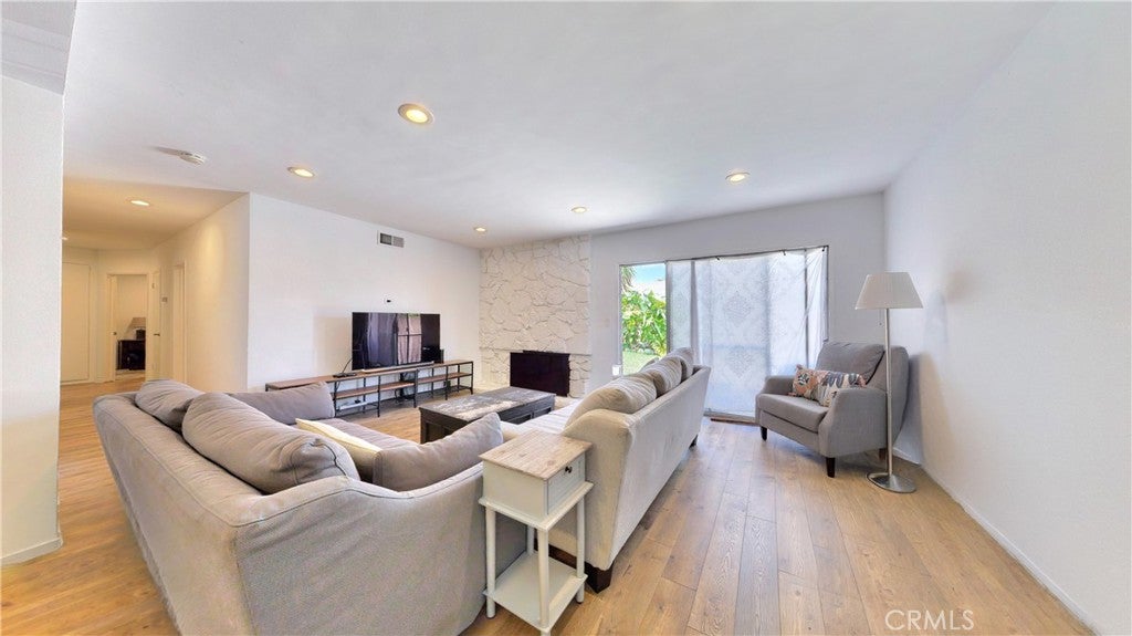 6101 Cornell, Huntington Beach CA 92647 - Photo 7