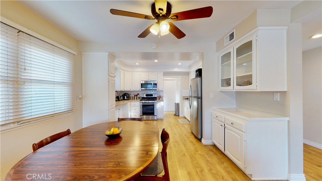 6101 Cornell
