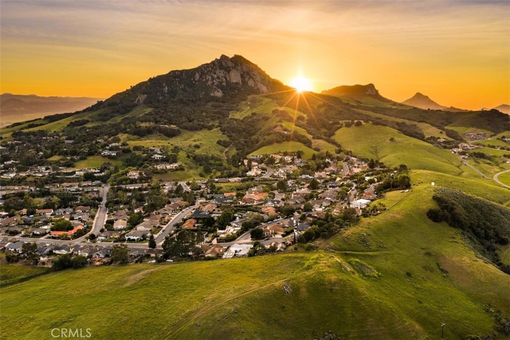 PROPERTIES 156 Anacapa Circle