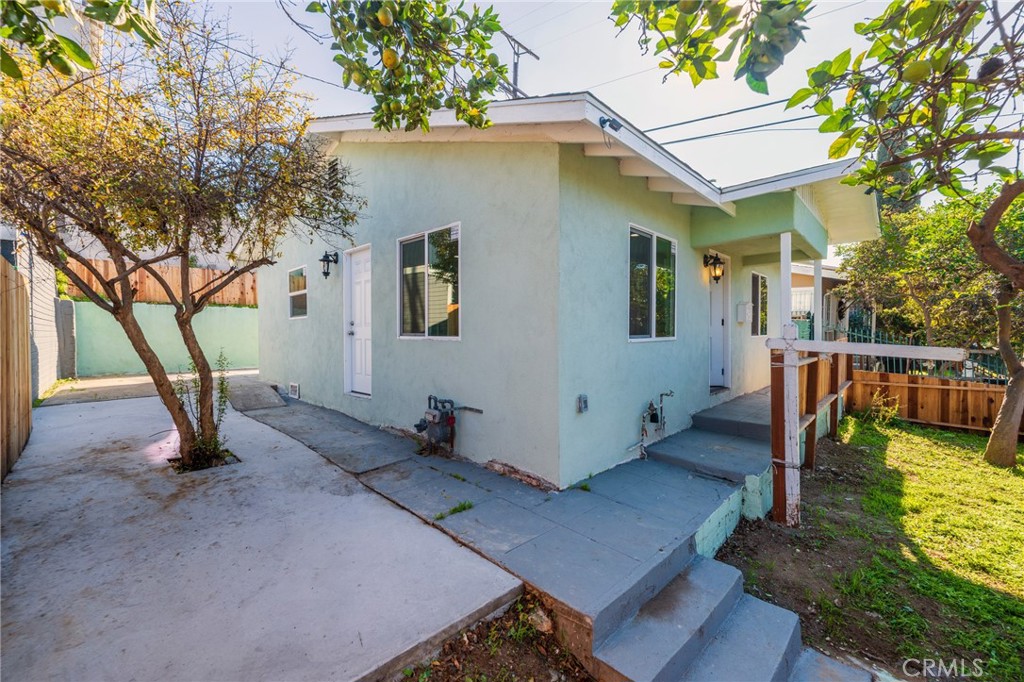 1680 S Rimpau Boulevard