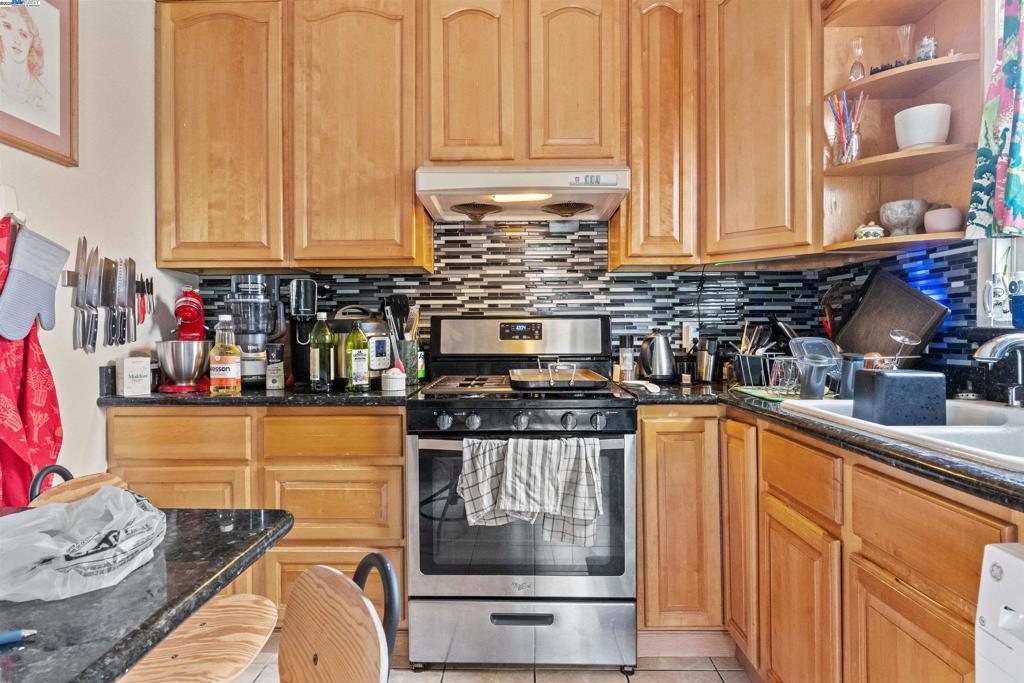 ALAMEDA - Residential Income