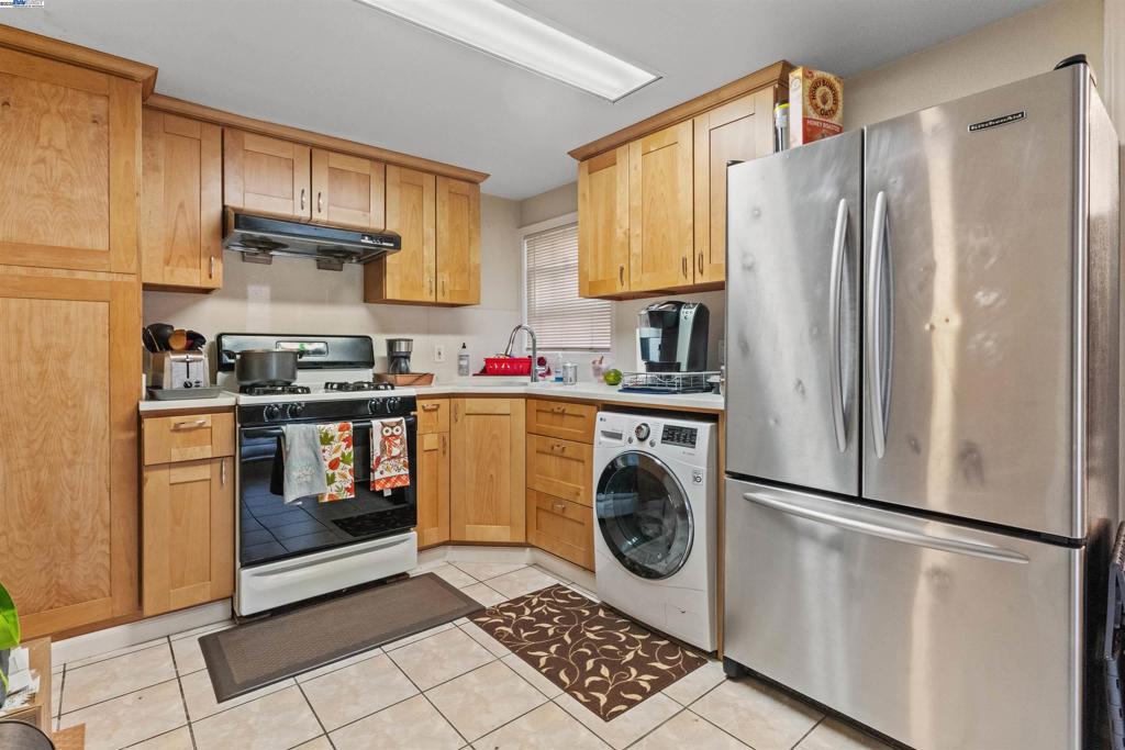 ALAMEDA - Residential Income