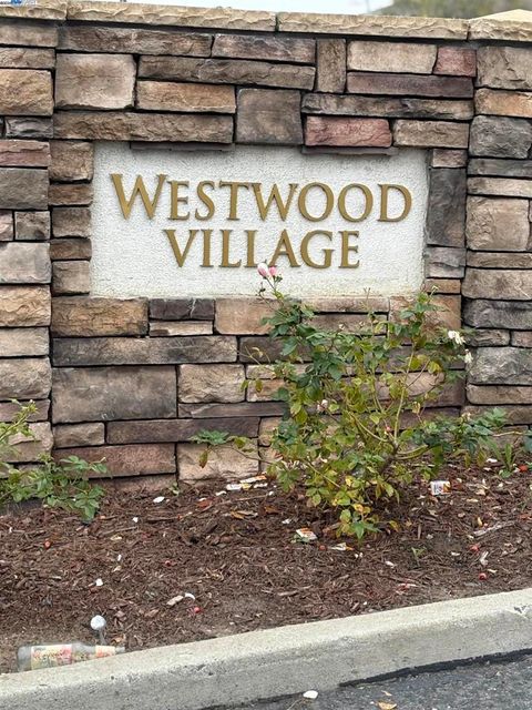 Photo of 7 LANCASTER CIRCLE Cir #137, Bay Point, CA 94565 (MLS # 41119421)