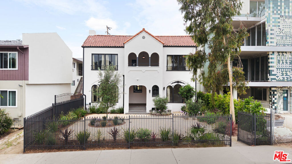 Charming Spanish-Style 2-Bedroom Duplex in the Heart of Hollywood- Bright, Spacious & Full of Character! Step into timeless elegance with this beautifully renovated Spanish-style duplex, offering an abundance of natural light, spacious living room, renovated kitchen, and 2 bedrooms. Perfectly blending classic Hollywood charm with modern comforts, each unit features: a sun-drenched layout with abundant natural light, a lush, shared front yard perfect for morning coffee or weekend lounging, gorgeous architectural details: arched doorways, coved ceilings, and vintage touches throughout. Whether you're drawn to the romantic charm of old-world design or the convenience of a prime location, this duplex delivers the best of both. Don't miss the opportunity to call this special place home home! Available July 15th(one upstairs and one downstairs).