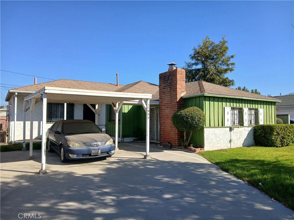 Photo of 13063 Louvre Street, Pacoima, CA 91331 (MLS # SR25186771)