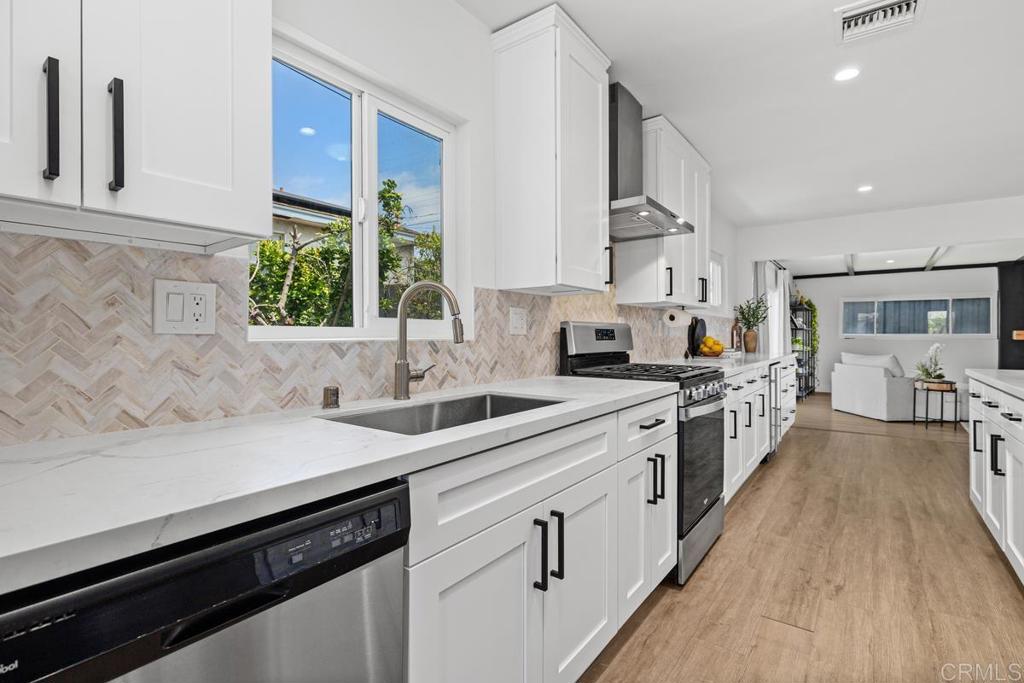 4975 Greenbrier Avenue, San Diego CA 92120