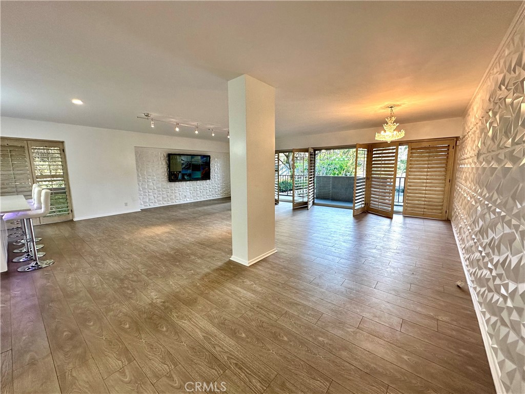 10450 Wilshire 2A