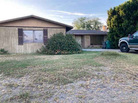 Photo of 76608 New York Ave, Palm Desert, CA 92211 (MLS # PW25254793)