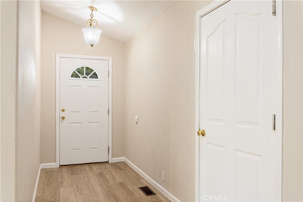 3605 Vista
