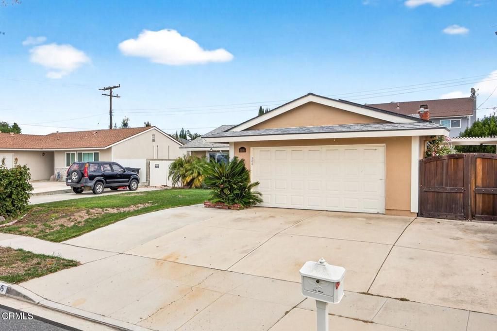Photo of 1636 Earl Avenue, Simi Valley, CA 93065 (MLS # V1-33534)