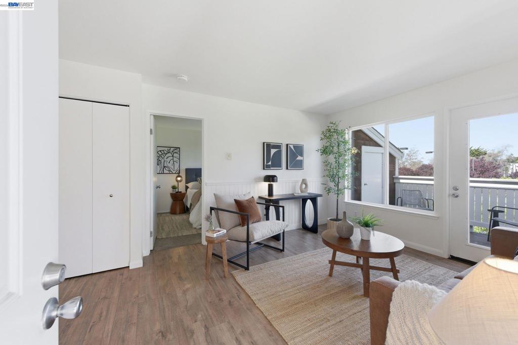 22 Marina Lakes Dr