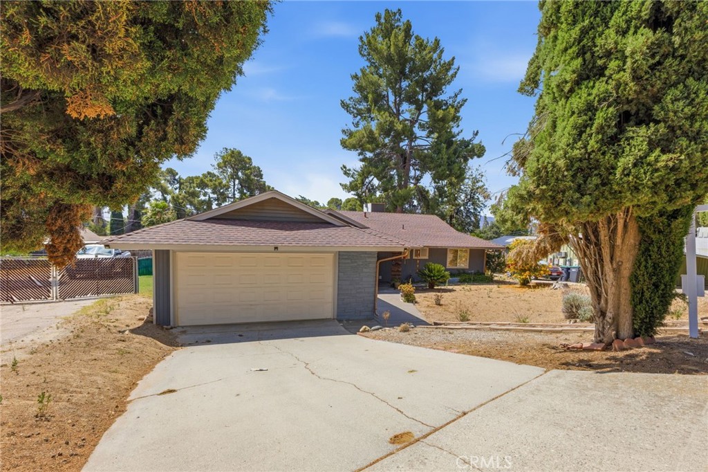 96 W Repplier Road