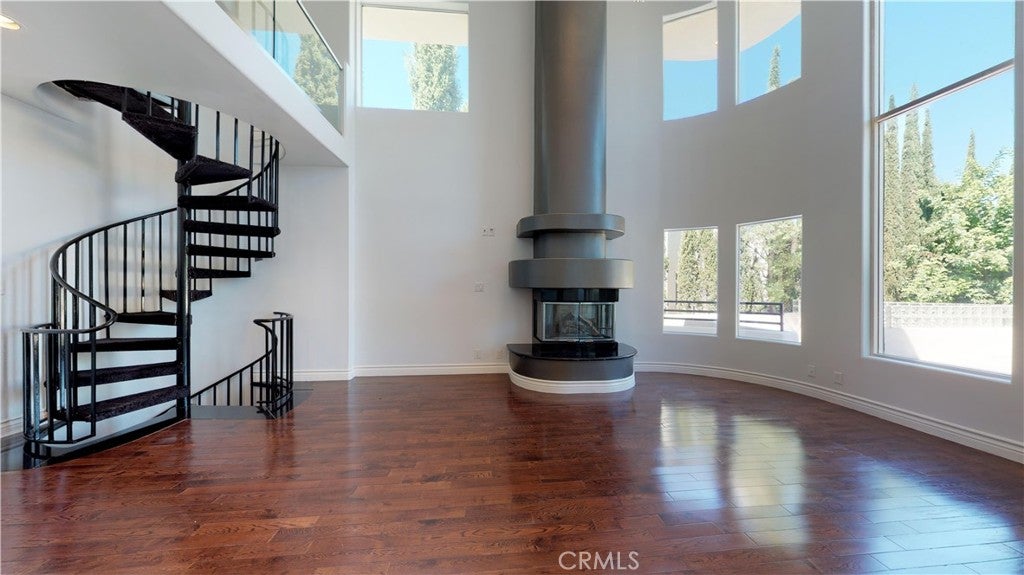 22500 N Summit Ridge
