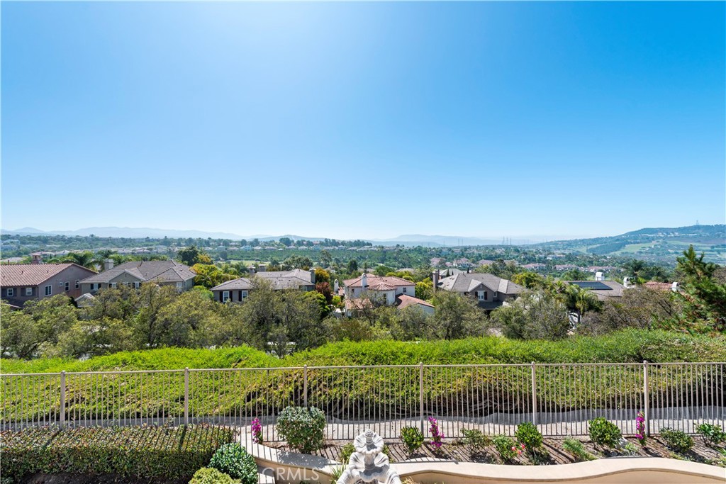 Pacifica Summit (PACS) - Residential Lease