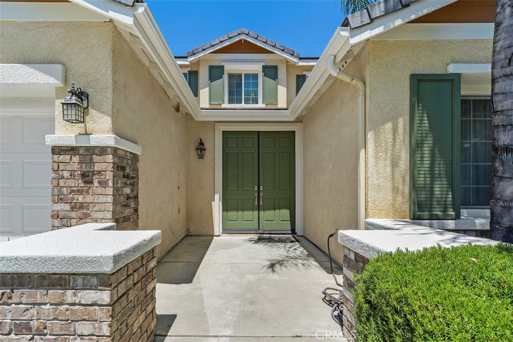 29135 Meandering Circle