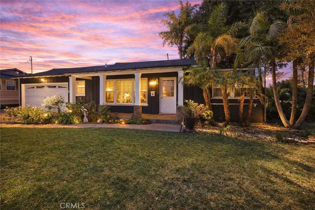 334 E Juanita Avenue