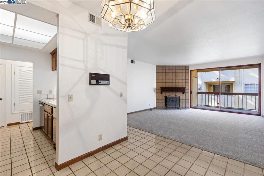 FAIRVIEW - Residential