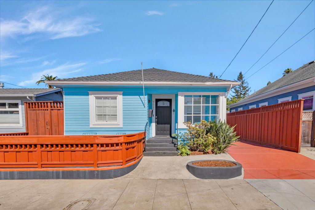 722 Cayuga Street