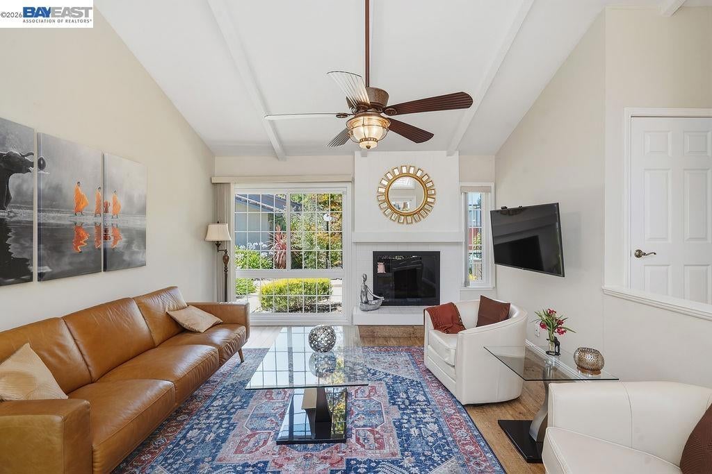 531 Jones Place