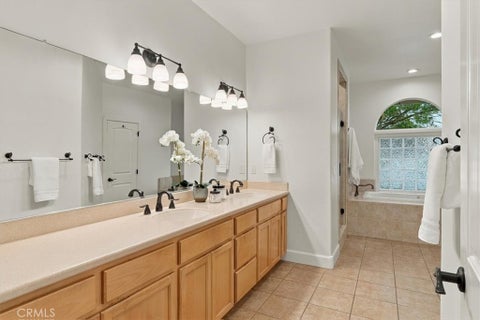 Tiny photo for 8495 Plane View PL, Paso Robles, CA 93446 (MLS # NS26166336)