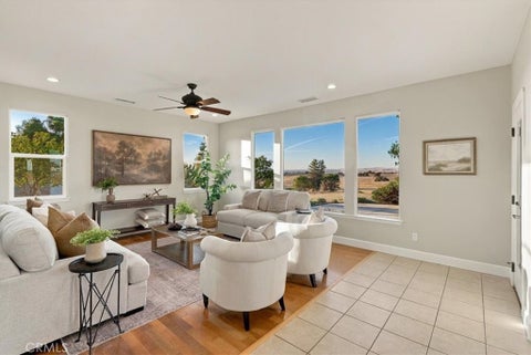 Tiny photo for 8495 Plane View PL, Paso Robles, CA 93446 (MLS # NS26166336)