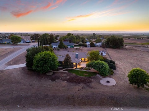 Tiny photo for 8495 Plane View PL, Paso Robles, CA 93446 (MLS # NS26166336)