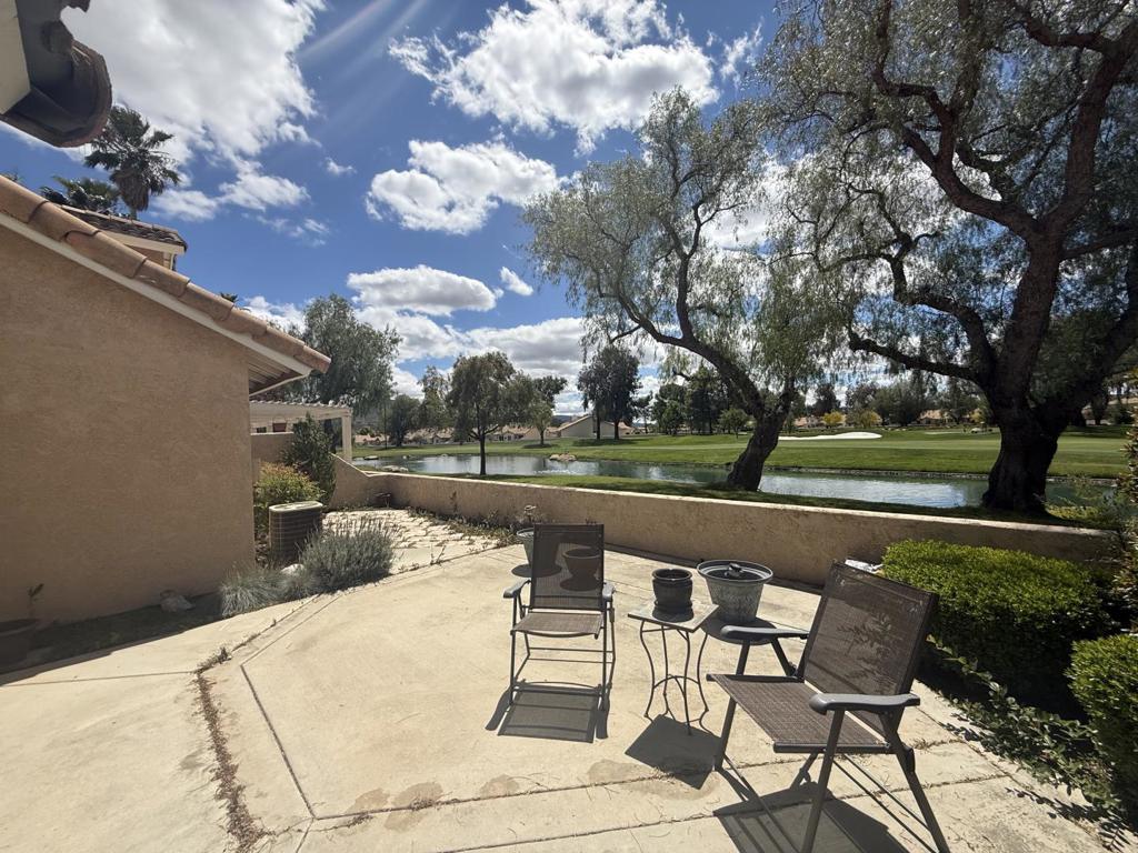 613 La Costa Drive
