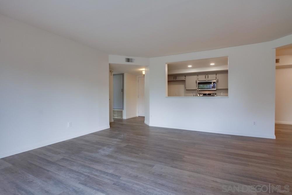 1030 E Washington Ave 120