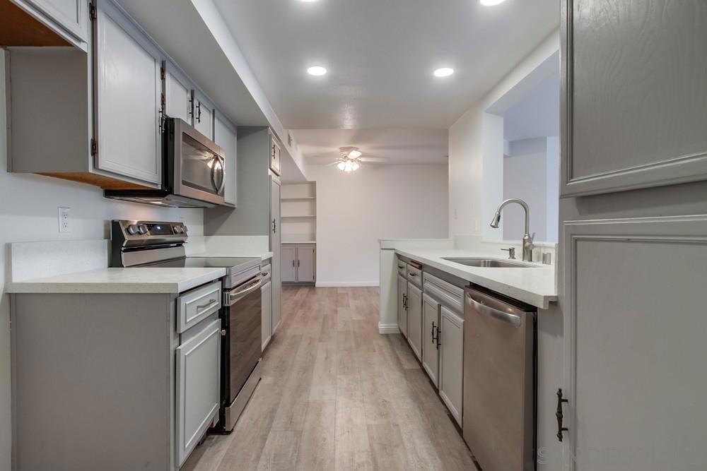 1030 E Washington Ave 120