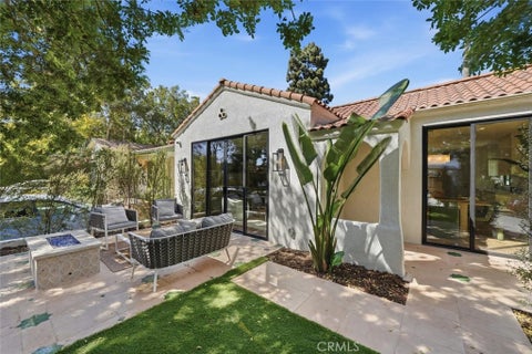 Photo of 9127 Hargis ST, Los Angeles, CA 90034 (MLS # SB26197700)