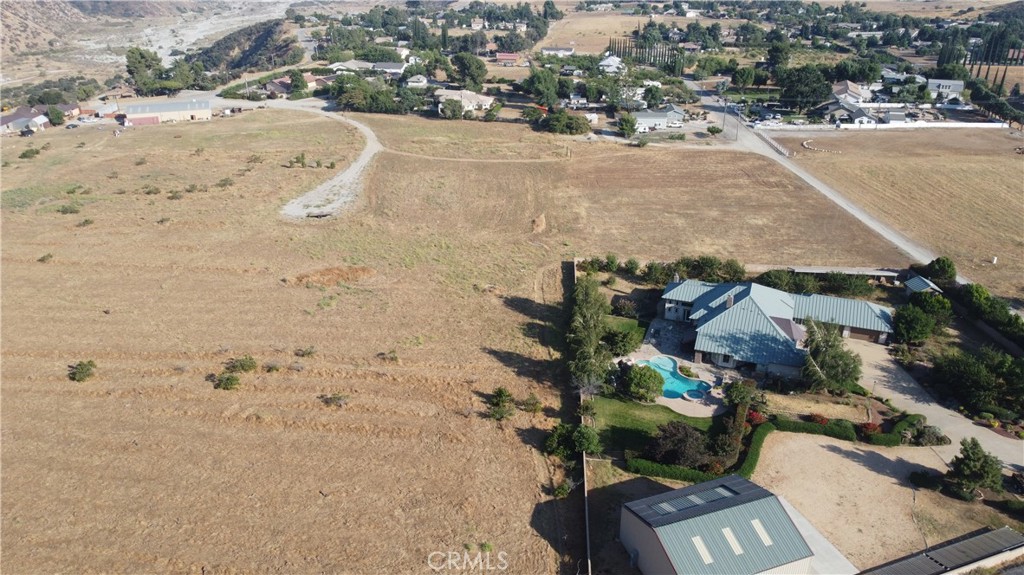 Solera (SLRA) - Land