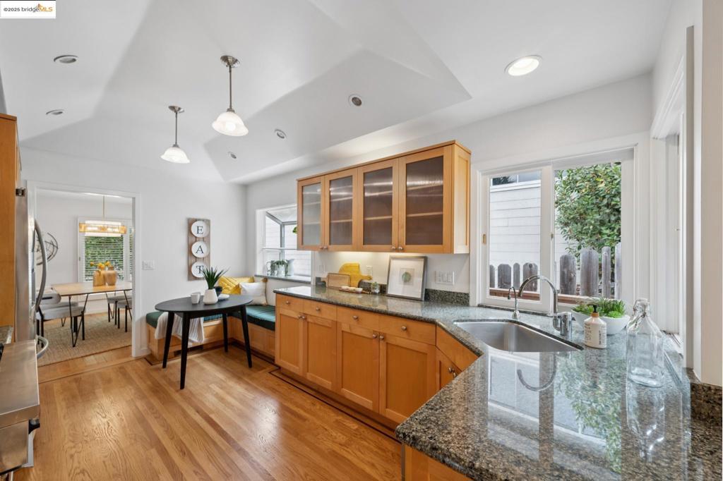 UPPER ROCKRIDGE - Residential