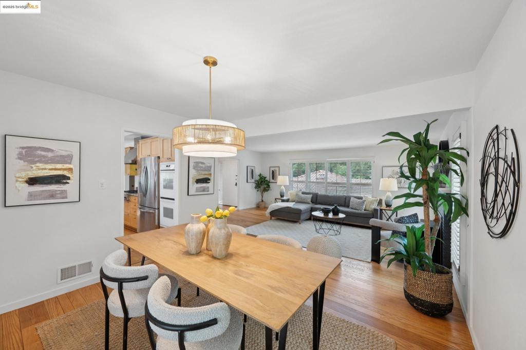 UPPER ROCKRIDGE - Residential