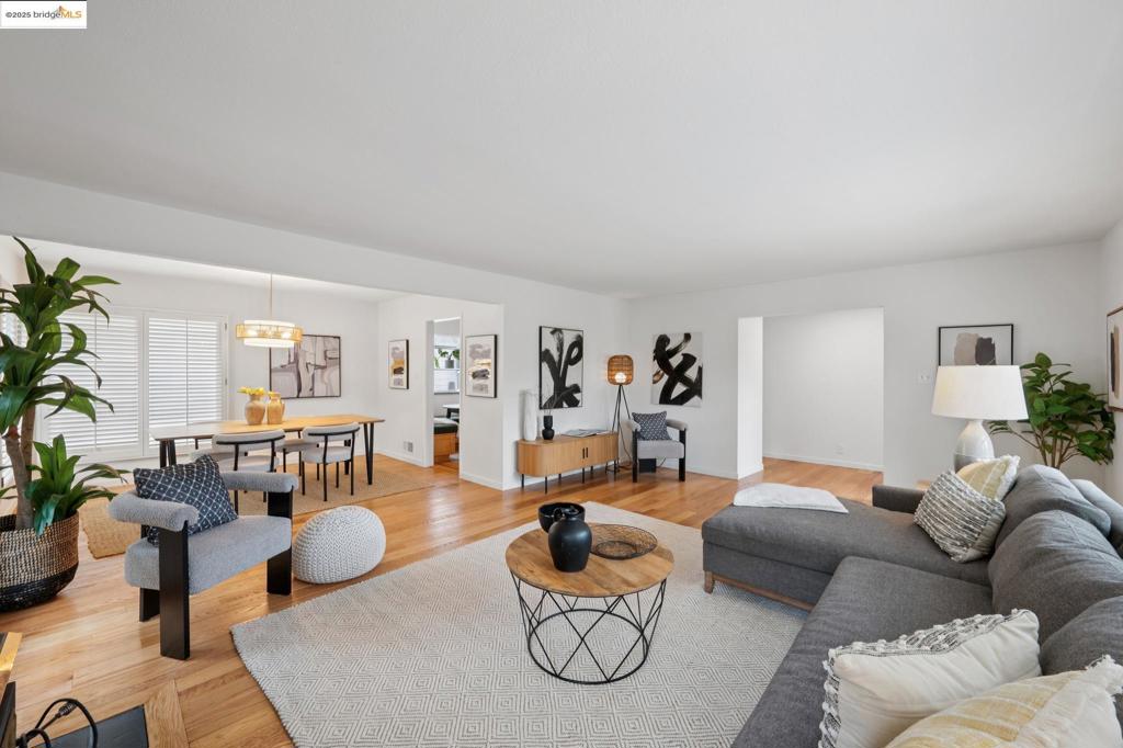 UPPER ROCKRIDGE - Residential