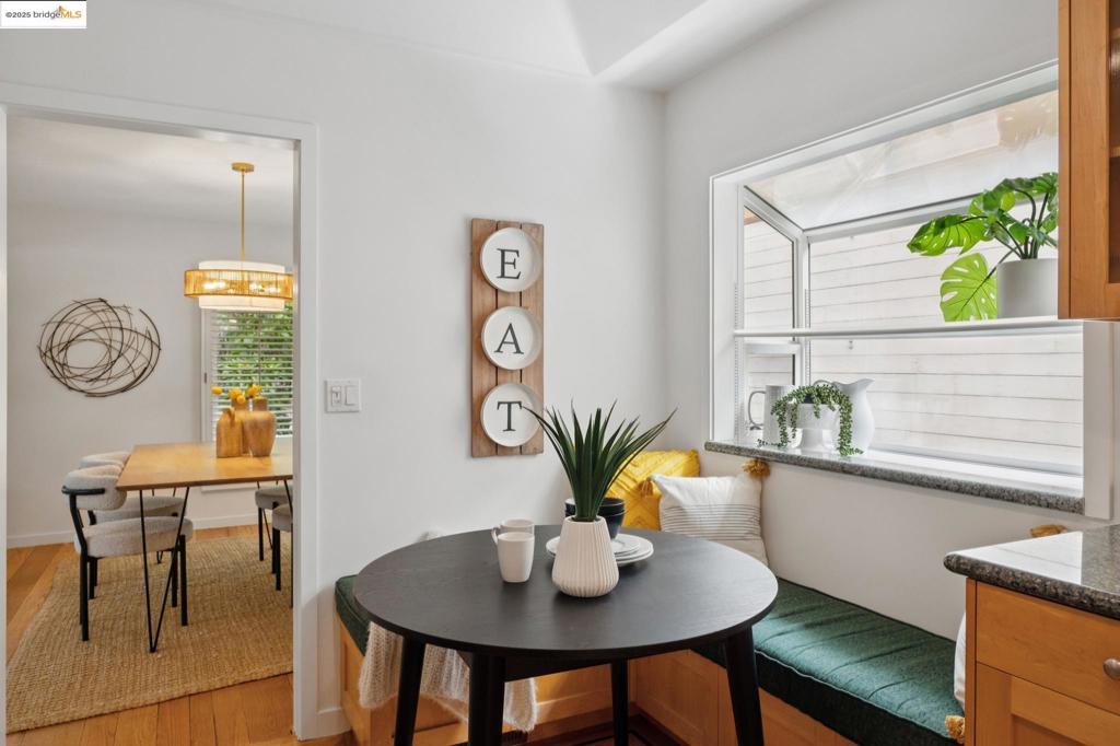 UPPER ROCKRIDGE - Residential