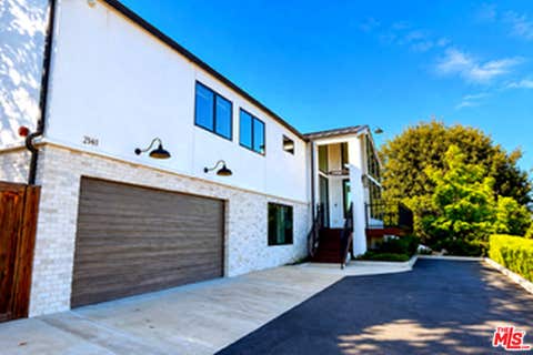 Photo of 2141 Indian Springs Lane, Newport Beach, CA 92660 (MLS # 26870931)