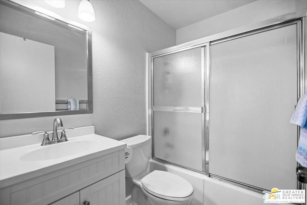 Palm Canyon Villas - Residential