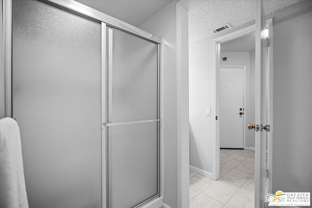 Palm Canyon Villas - Residential