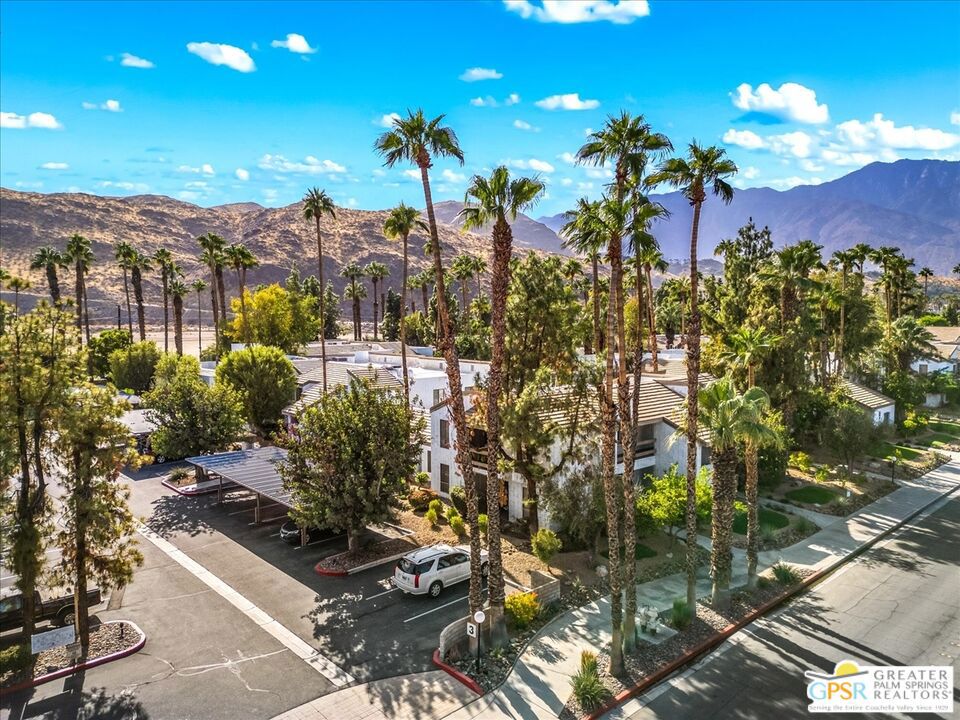 Palm Canyon Villas - Residential