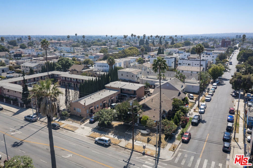 4709 S Figueroa Street