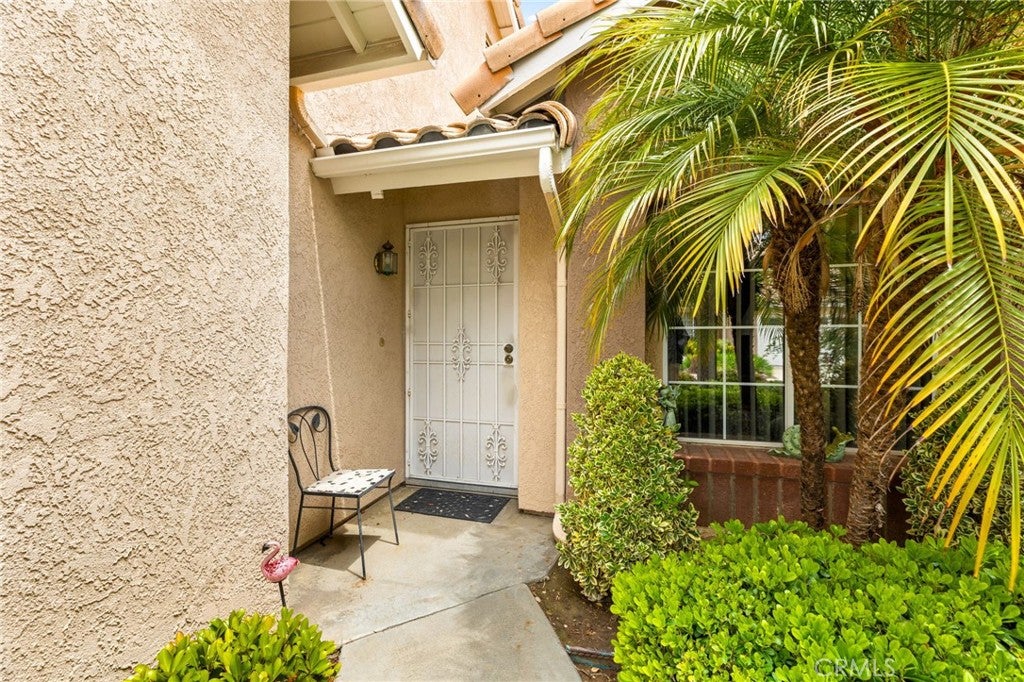 672 La Quinta Drive