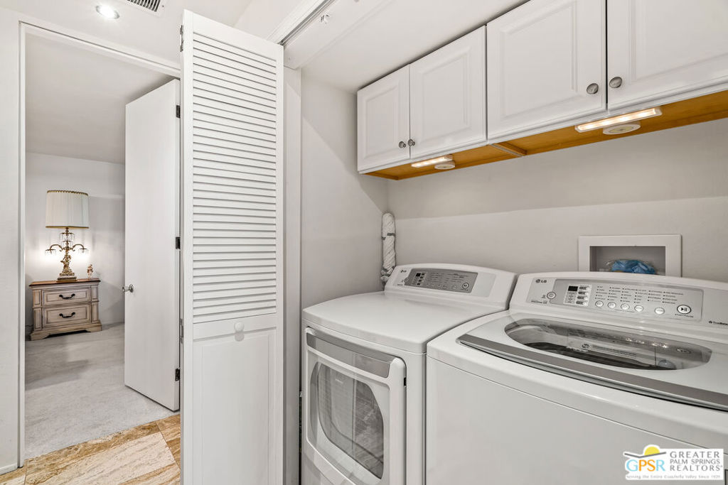 Palm Springs Country Club - Residential