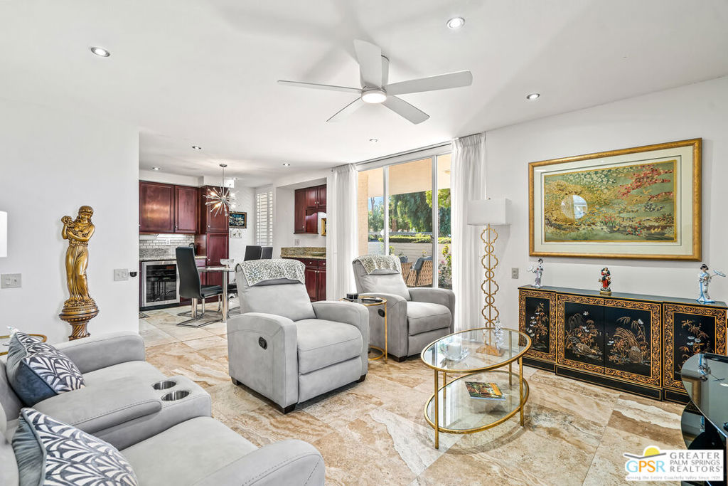 Palm Springs Country Club - Residential