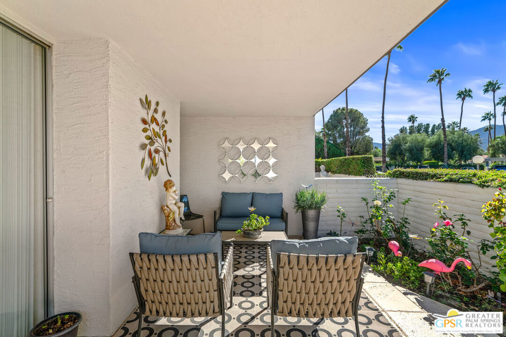 Palm Springs Country Club - Residential